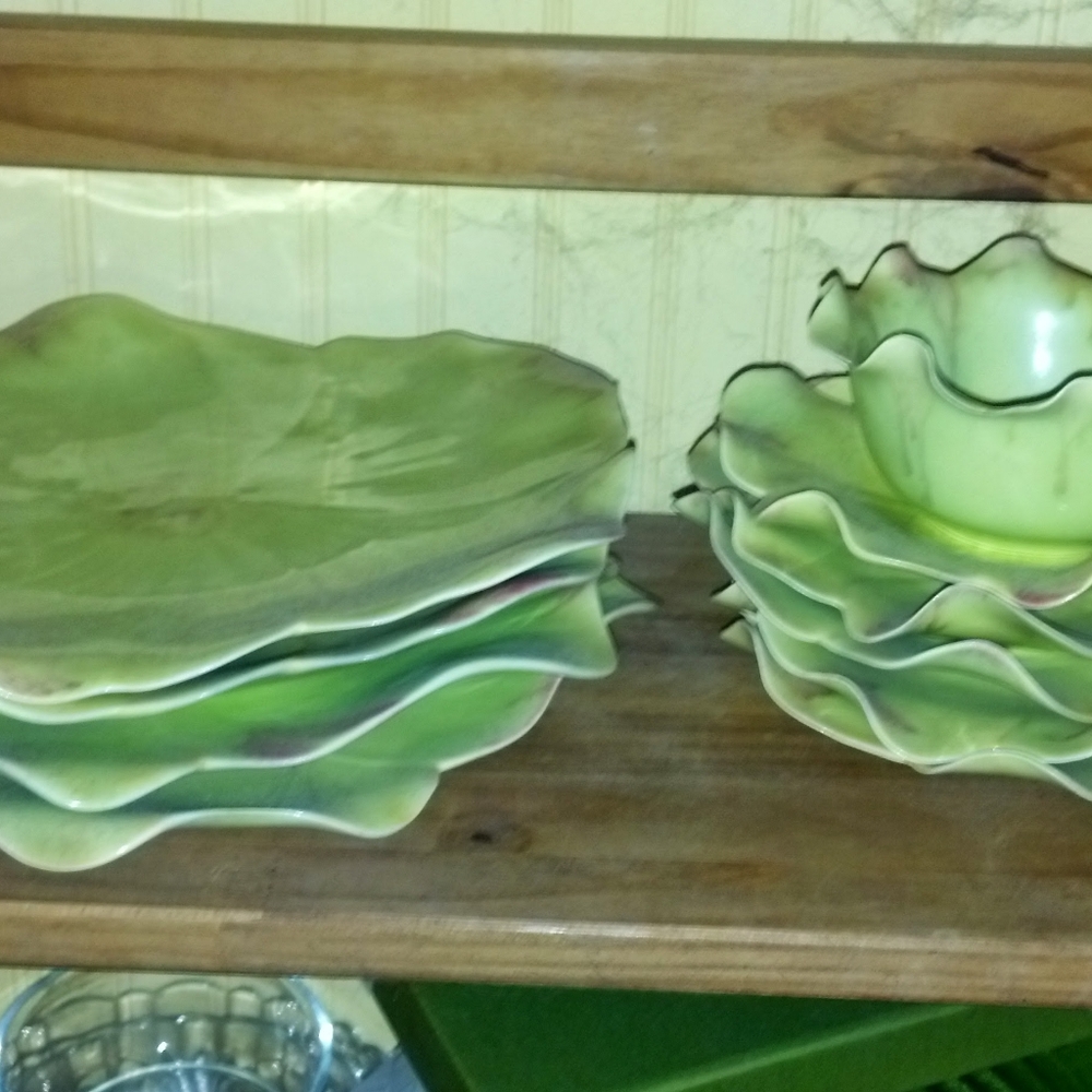 Dinnerware
